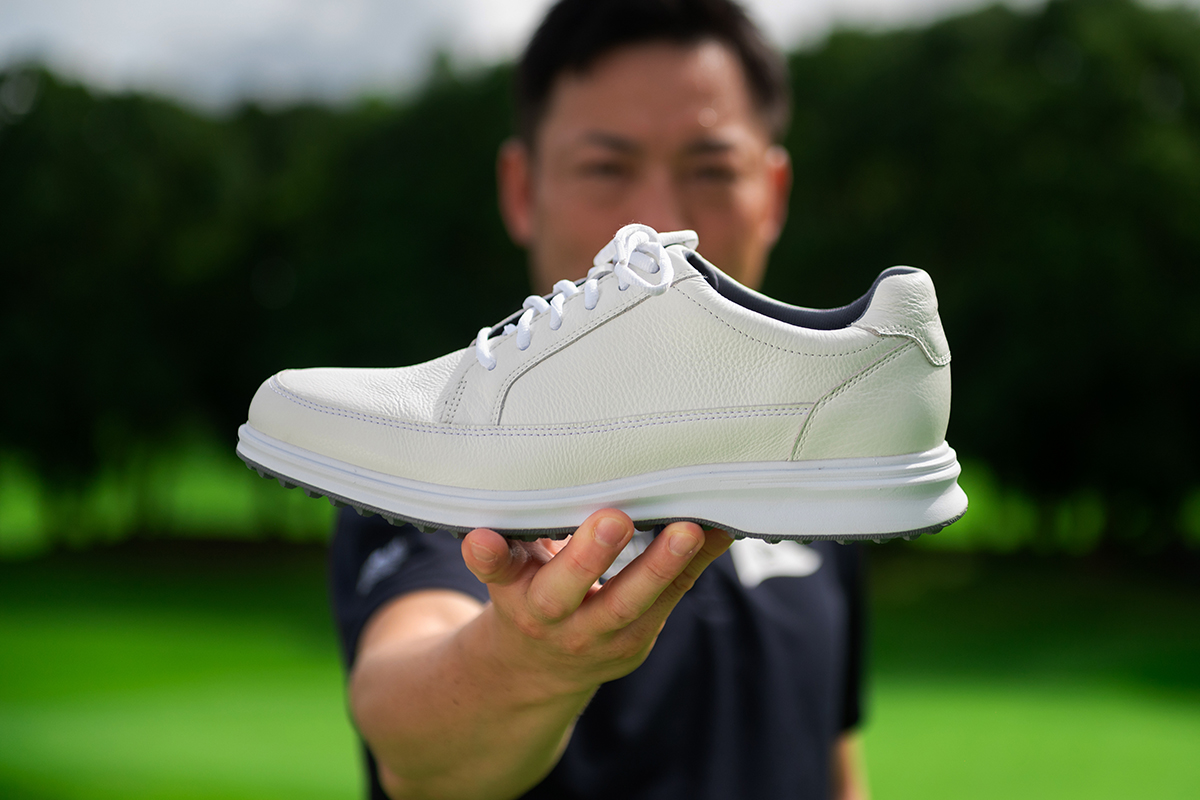 ロックポート「トータルモーション リンクス」を試し履き 米国老舗革靴