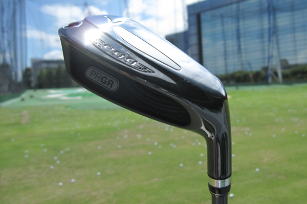 劇的に飛んでミスに強い」プロギア egg アイアン｜新製品レポート｜GDO