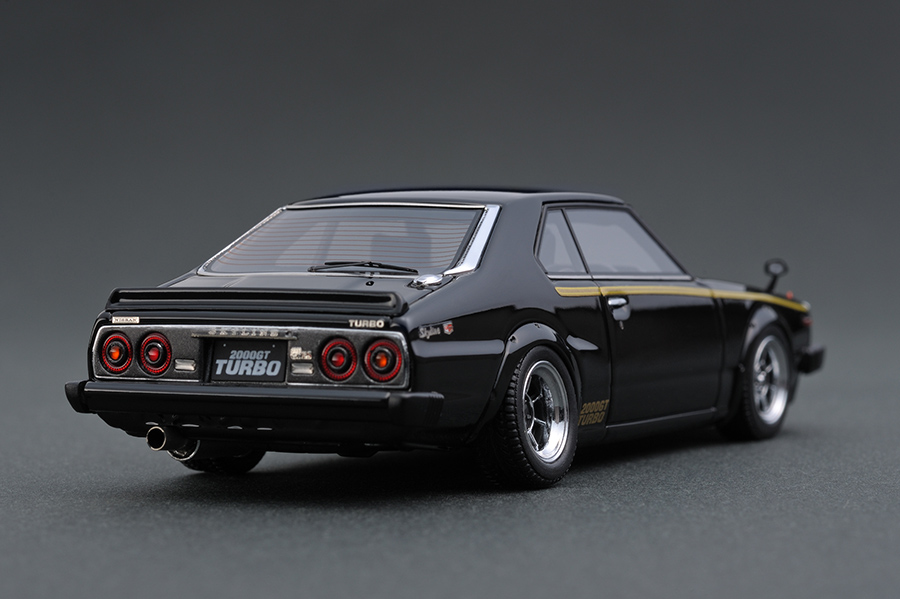 IG0123 1/43 Nissan Skyline 2000 Turbo GT-ES (C211) Black | LINE UP