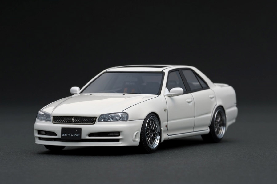 IG1615 1/43 Nissan Skyline 25GT Turbo (ER34) White | LINE UP