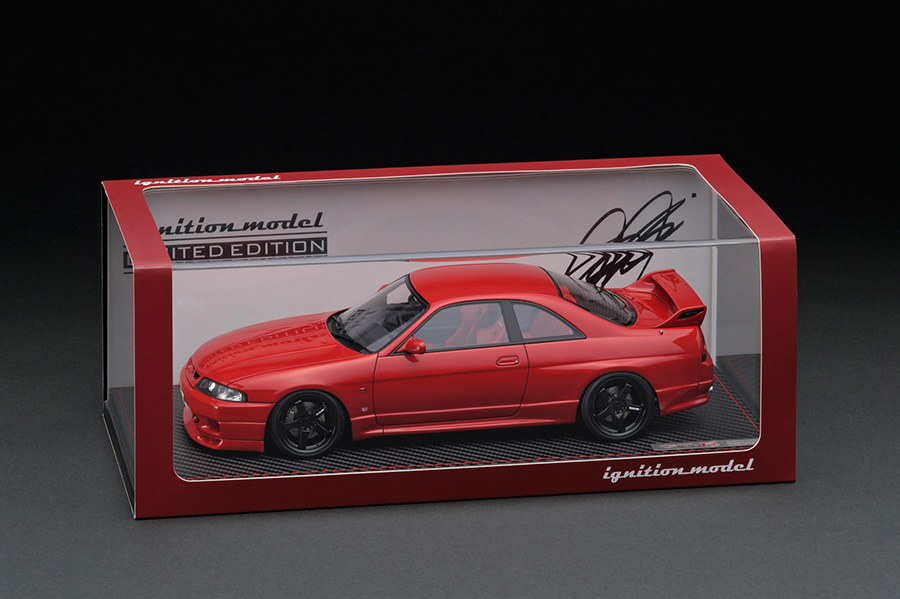 IG1315 1/18 Nissan Skyline GT-R (BCNR33) Matsuda Street Wine Red