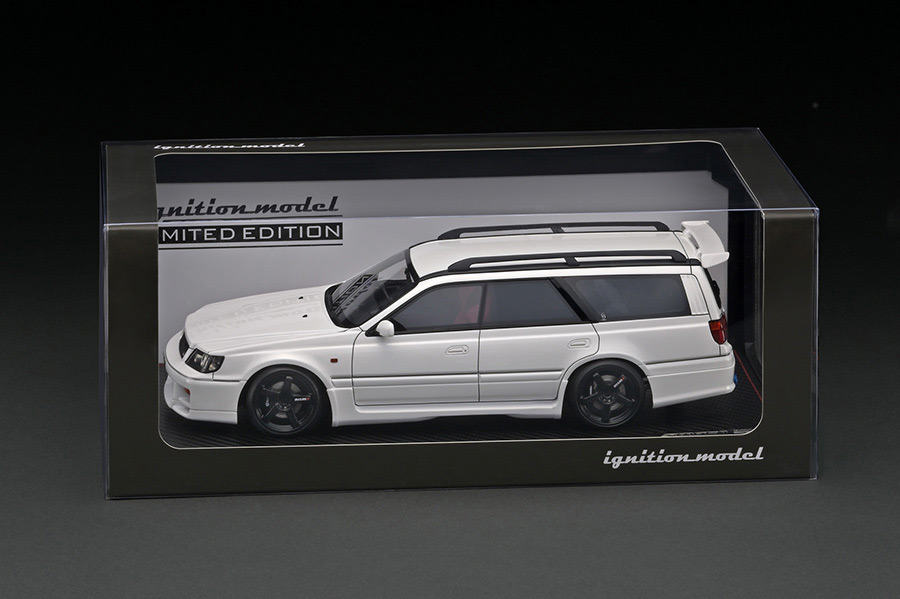 IG2889 1/18 Nissan STAGEA 260RS (WGNC34) White With Engine | LINE