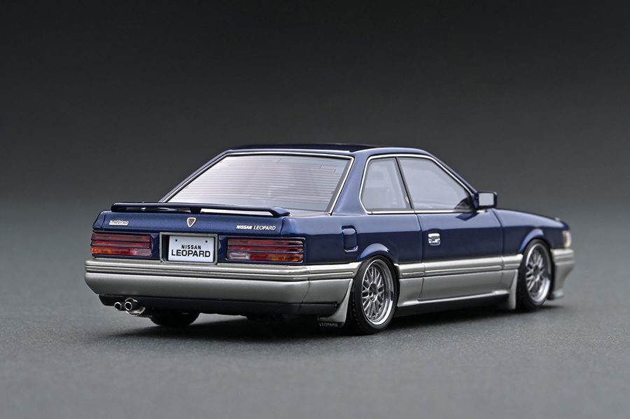 IG2215 1/43 Nissan Leopard 3.0 Ultima (F31) Blue/Silver | LINE UP