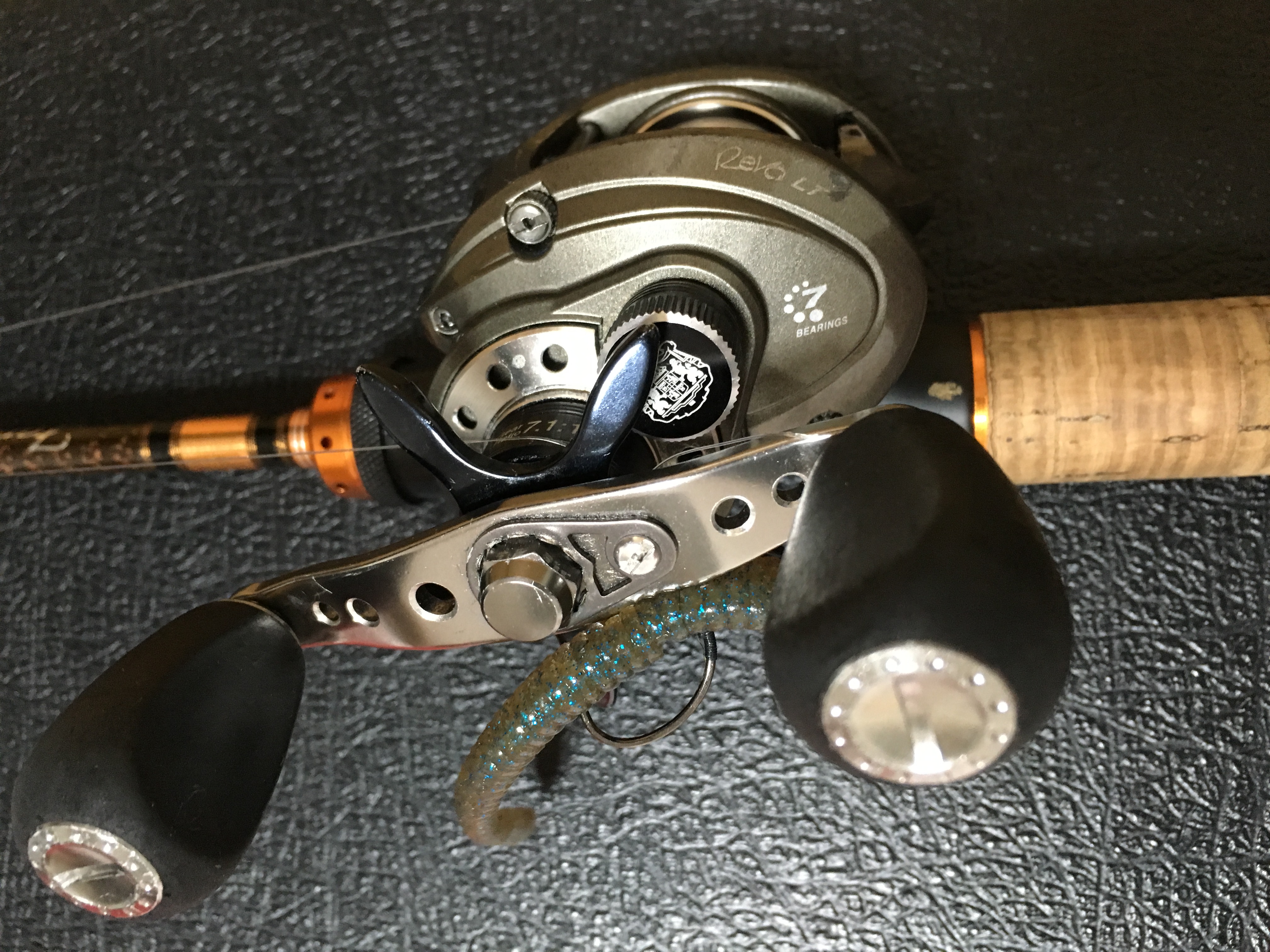 シマノ]17スコーピオンBFS XG。ベイトフィネス入門機に最適なたった2