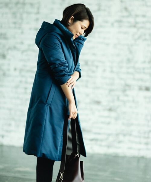 セール】 【中谷美紀 着用】シームレス スタンドカラー ダウンコート
