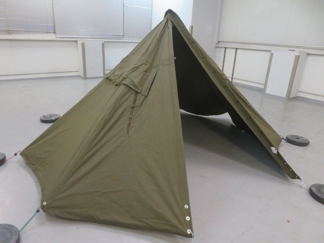 ポーランド軍 ポンチョテント サイズ3(180~190cm) | アウトドア用品