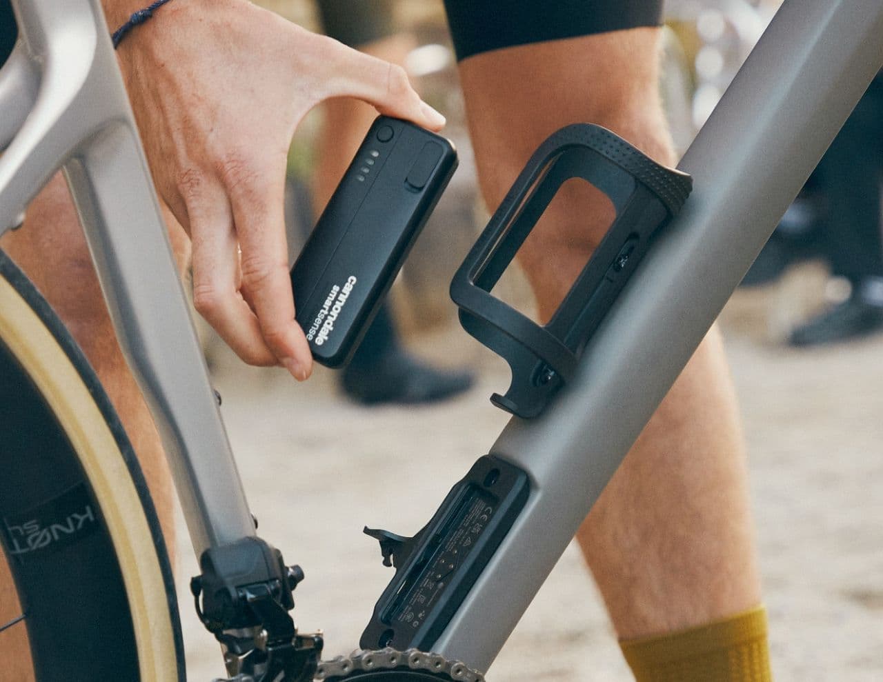 キャノンデール 新型「Synapse」発売 ― レーダーが後続車両の状況を