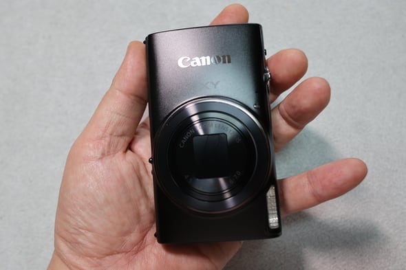 コンデジ復活の象徴、キヤノン「IXY 650m」に触れて改めて思う“スマホ