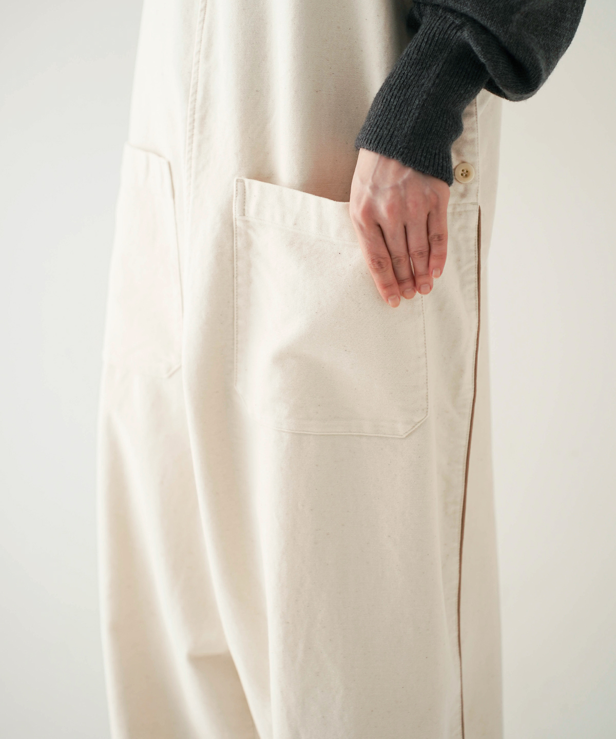 モールスキンサロペット｜nest Robe / CONFECT ONLINE SHOP