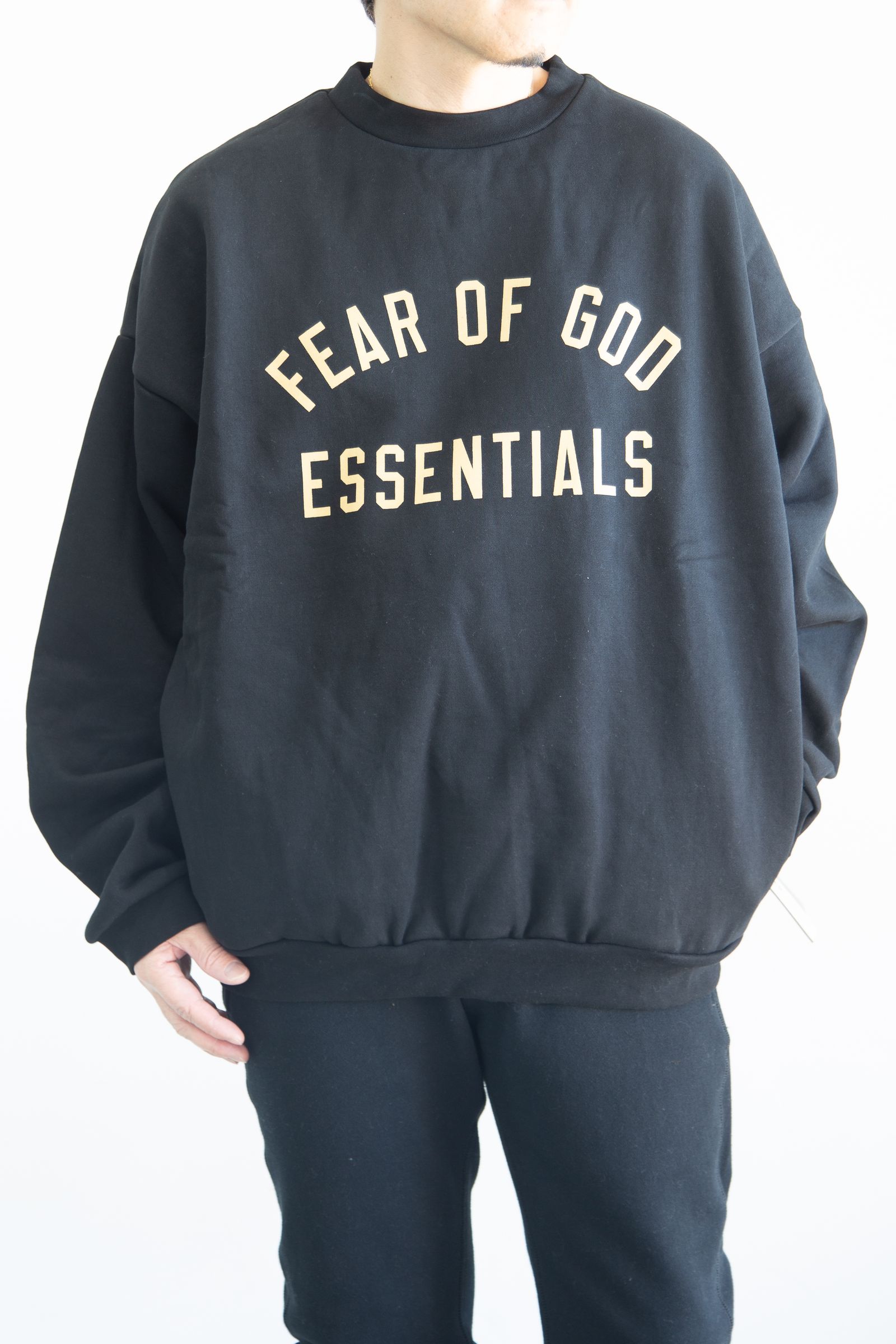 FOG ESSENTIALS - [ラスト1点 サイズL] 24FW ARCH LOGO CREW SWEAT