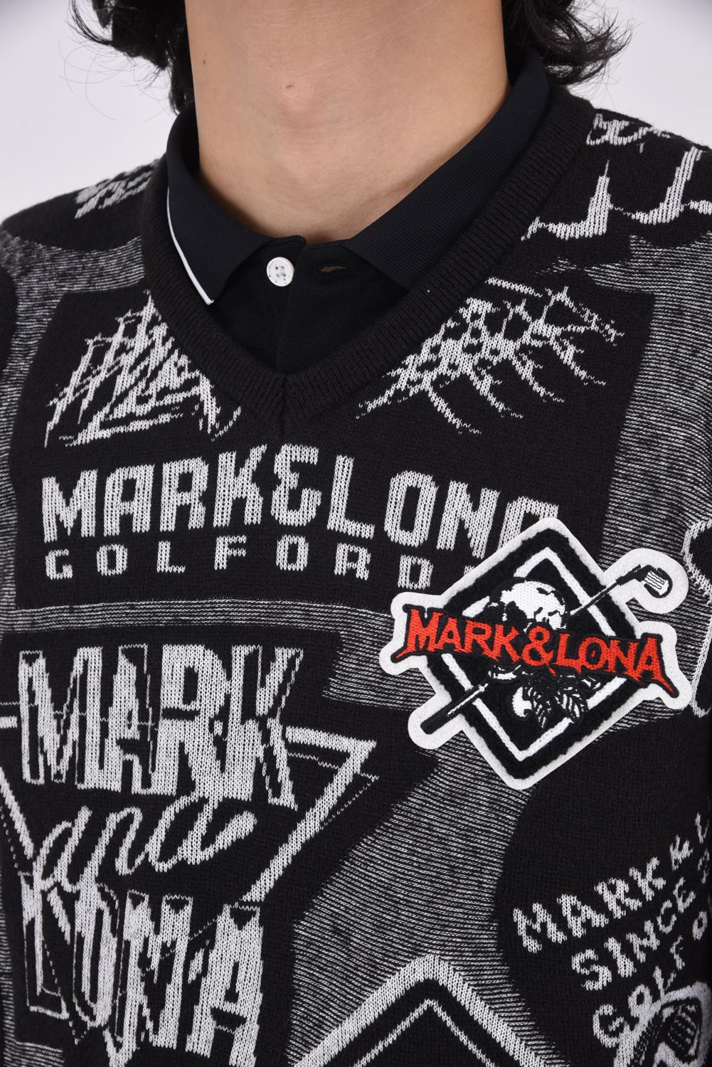 MARK&LONA - 【2024AW 木村拓哉さん着用 VOL.2】 AXL VEE NECK KNIT