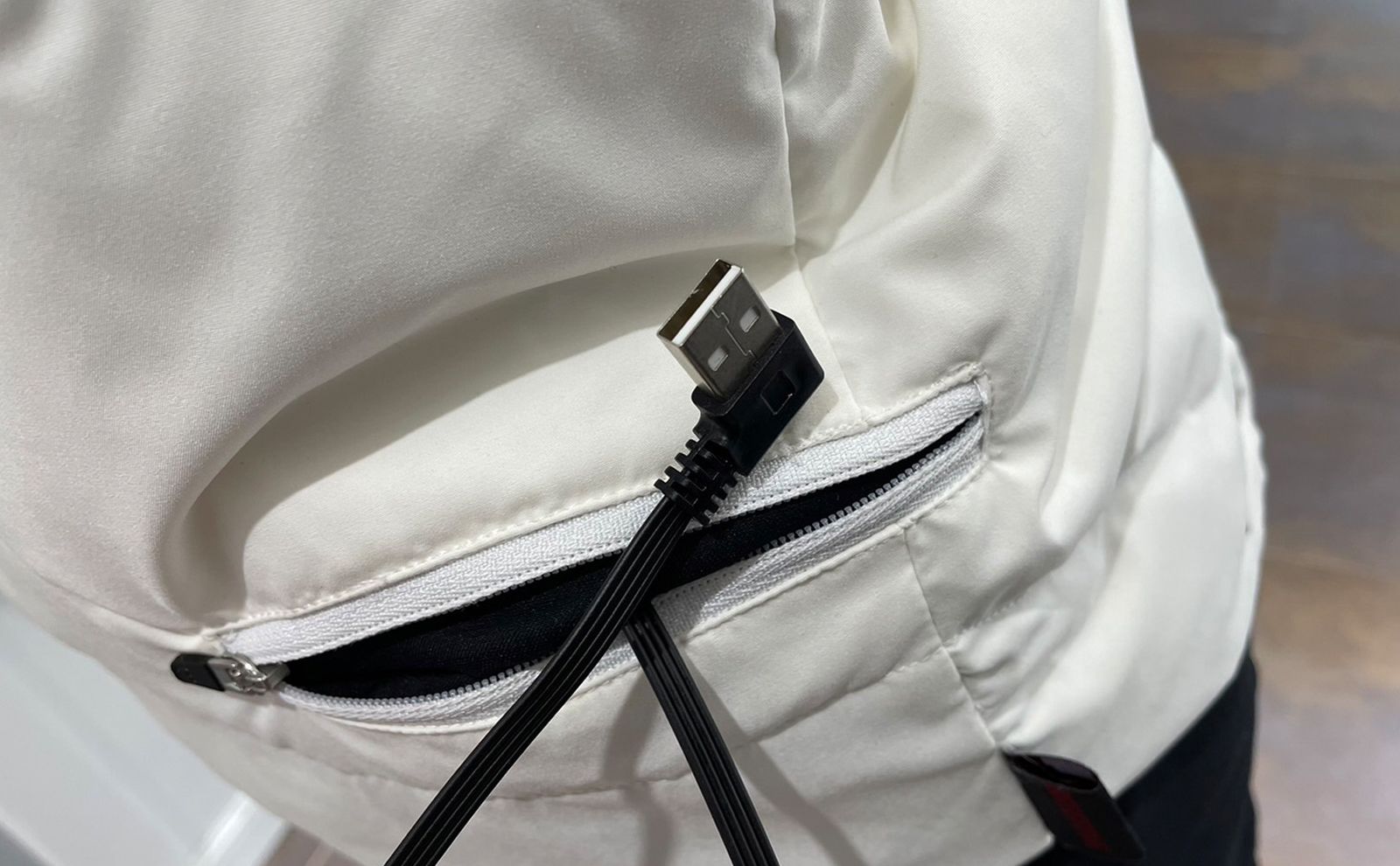 BRIEFING GOLF】冬場のゴルフシーンを快適に！ | GOSSIP GOLF