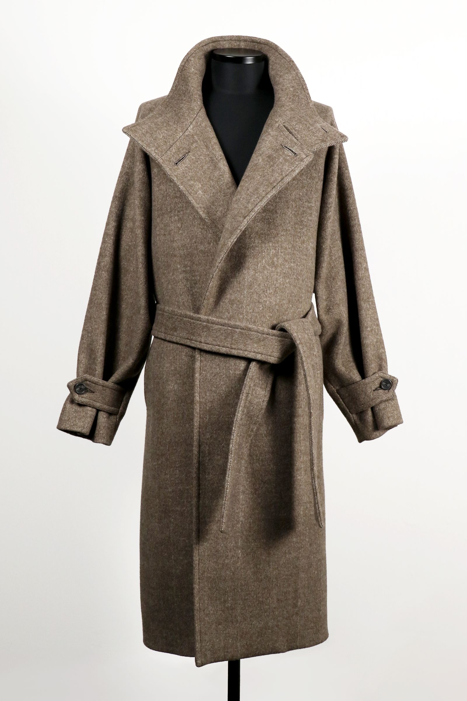 RAINMAKER - STAND COLLAR BELTED COAT / スタンド カラー ベルテッド