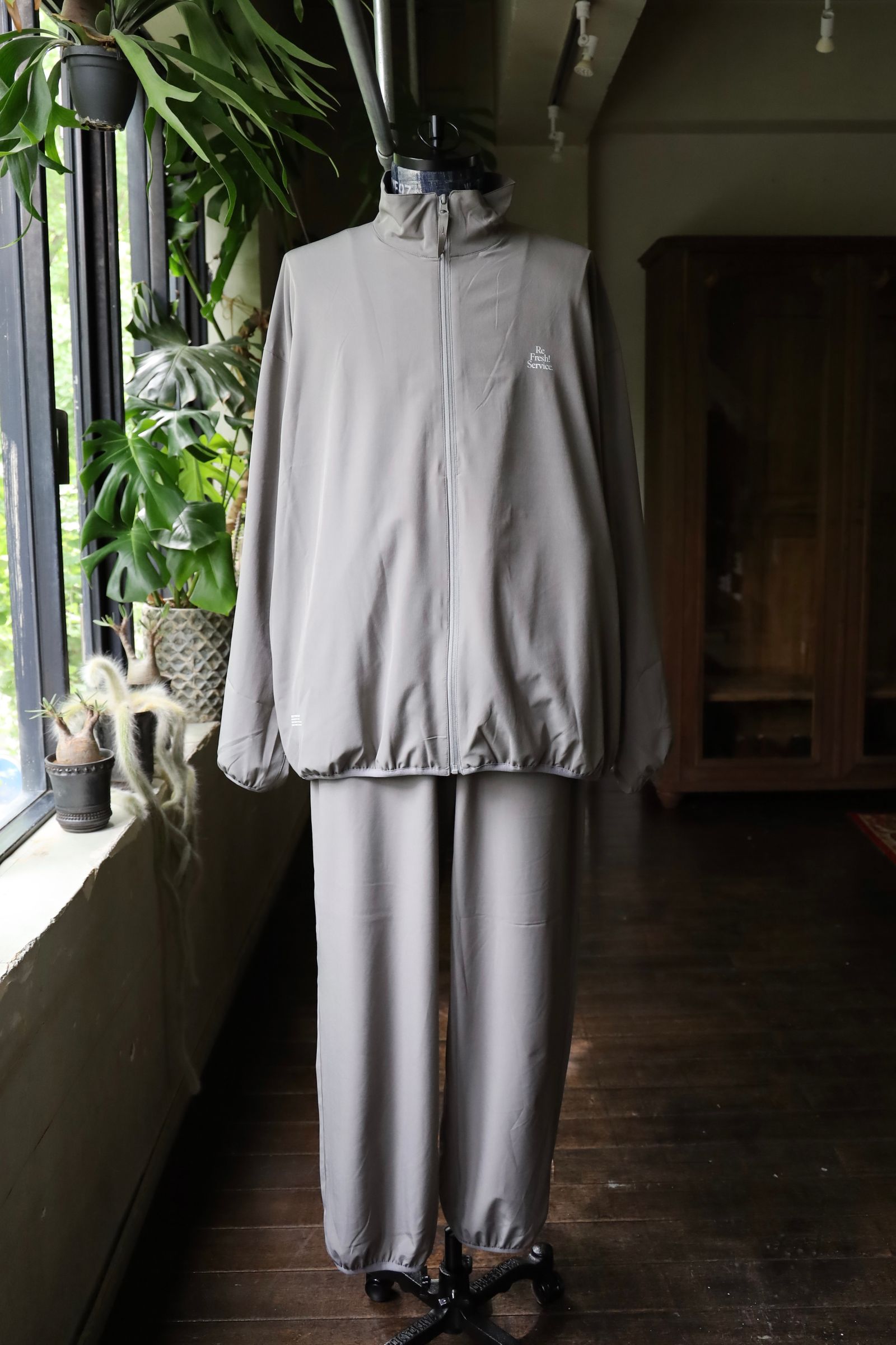 FreshService - ReFresh!Service. “UTILITY PACKABLE SUIT”(GRAY) | MARK