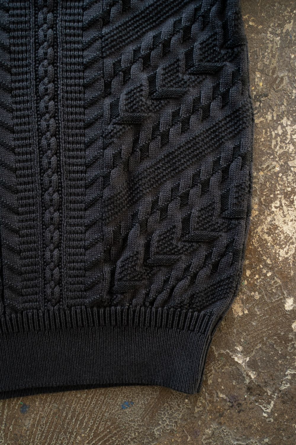 YASHIKI - 【ラスト1点】【25AW】Fubuki Knit(DARK NAVY) | Salty