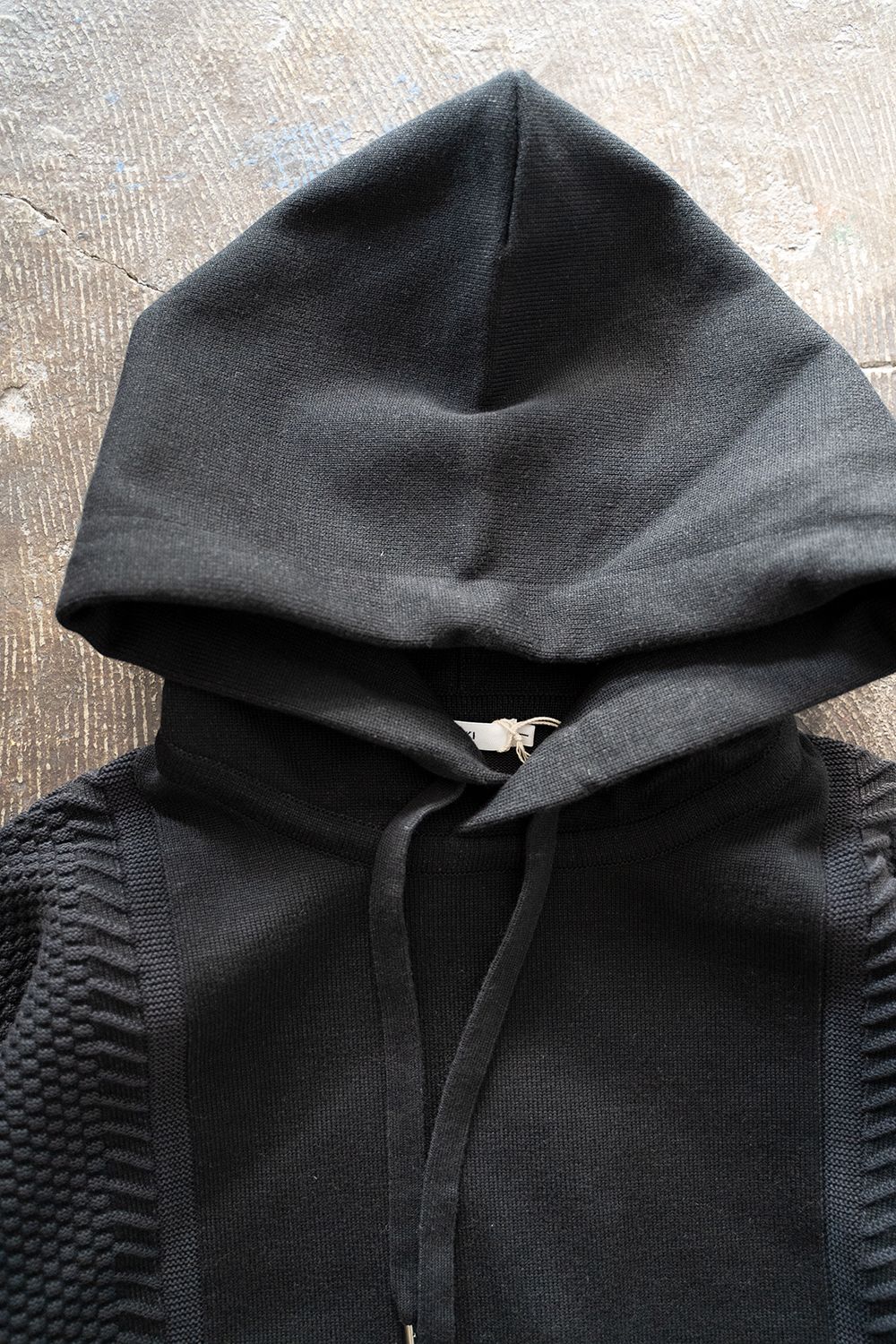 YASHIKI - 【ラスト1点】【22AW】Setsugi Hoodie(BLACK) | Salty