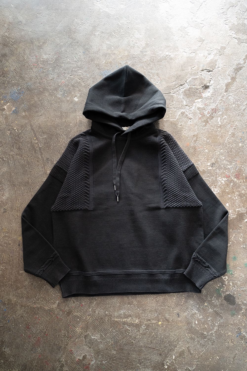 YASHIKI - 【ラスト1点】【22AW】Setsugi Hoodie(BLACK) | Salty