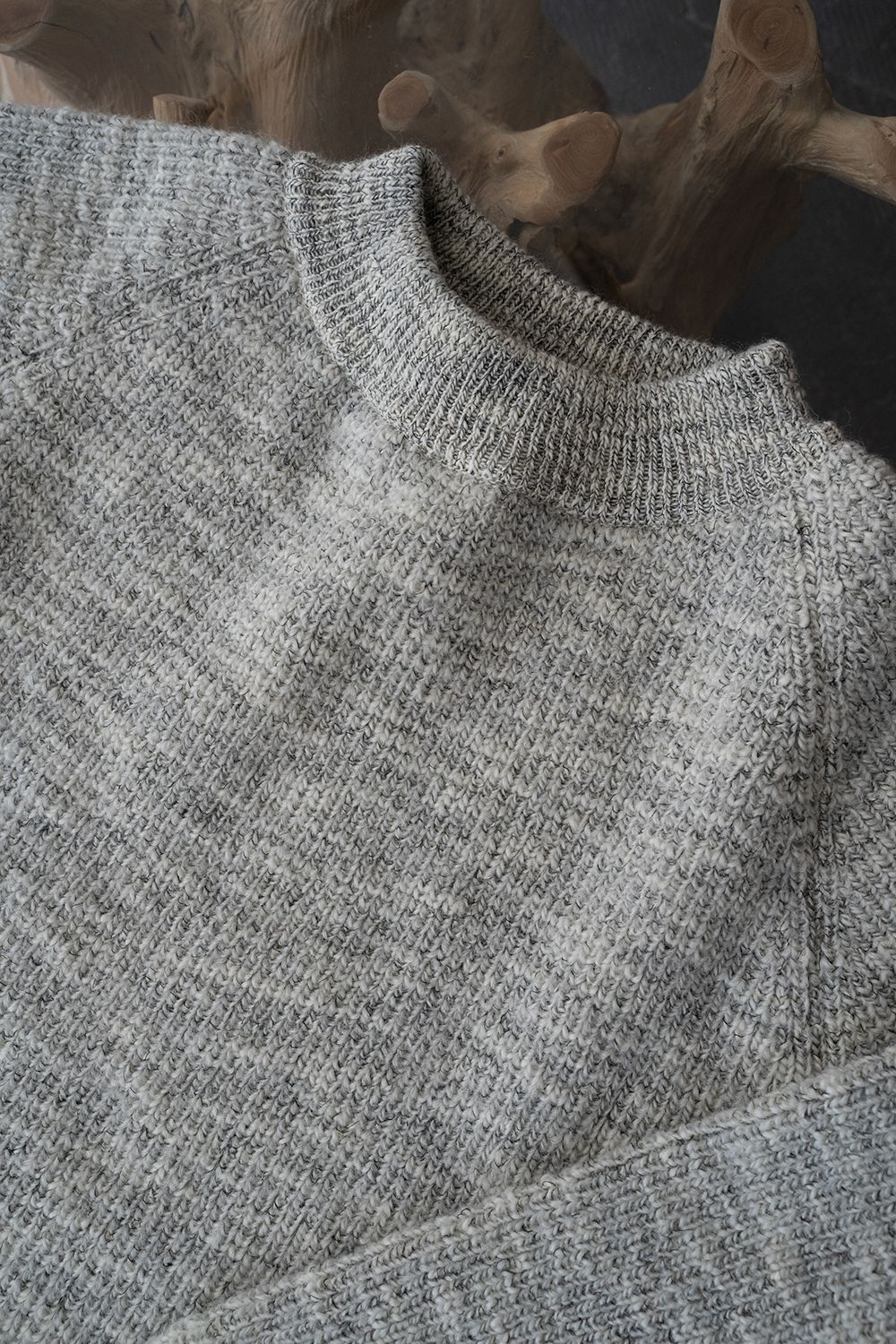 MITTAN - 【ラスト1点】ウルグアイスラブNMウールセーター(茶杢) | Salty