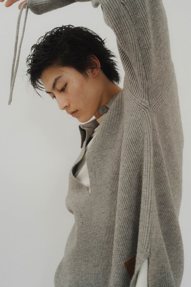 Knuth Marf - slit neck loose knit (unisex) / スリットネック ルーズ