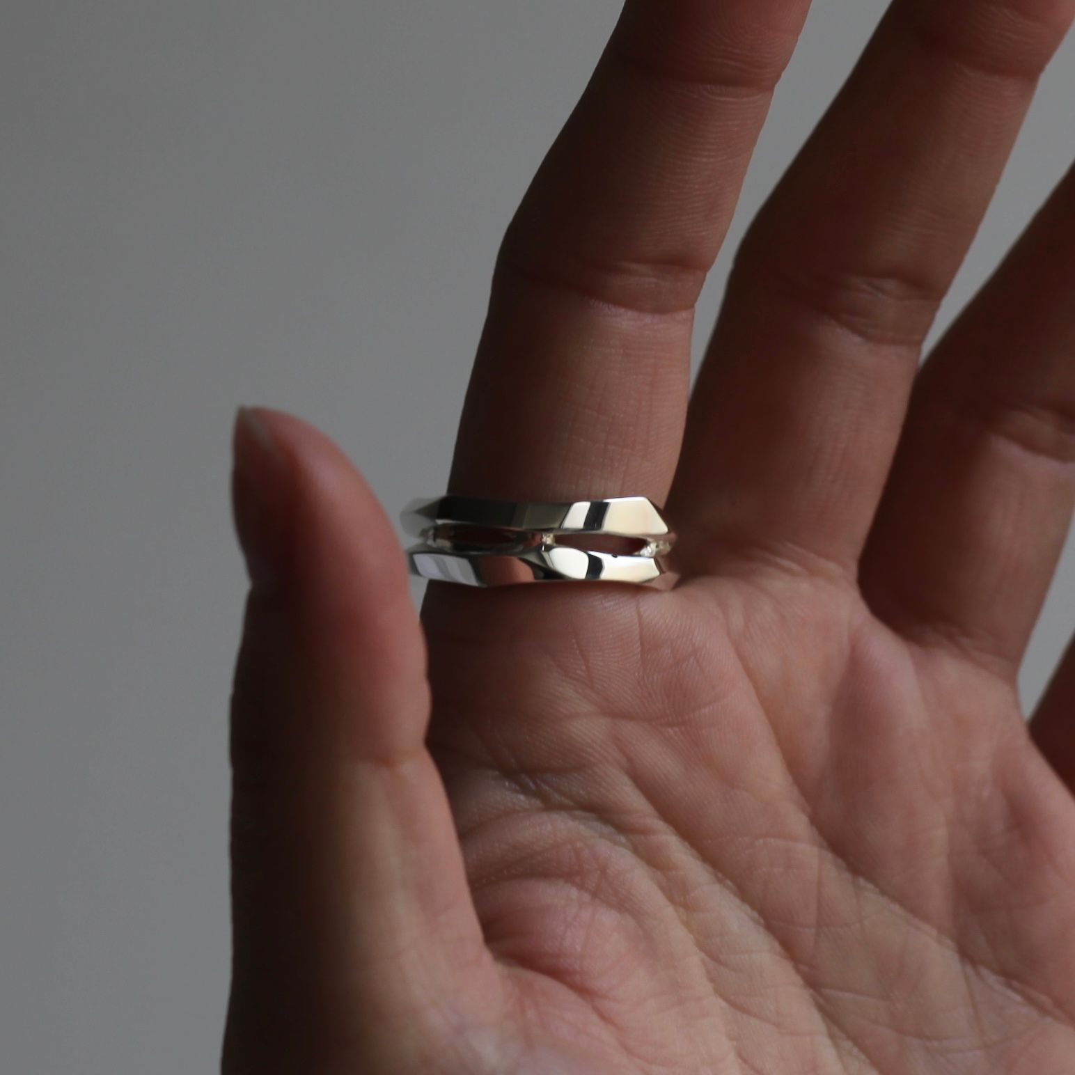 GARNI - 【残り一点】Crockery Double Ring | ACRMTSM ONLINE STORE