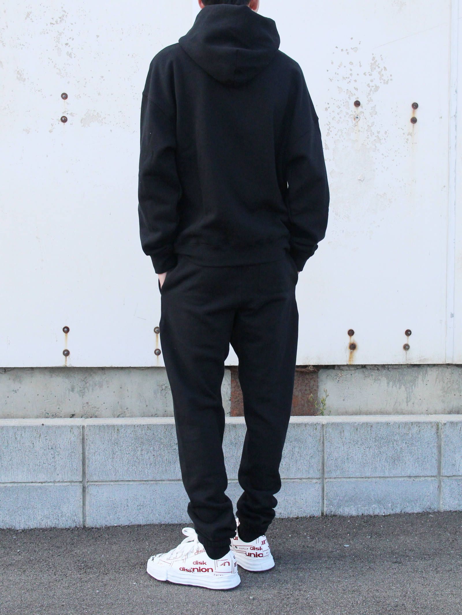FOG ESSENTIALS - フロントロゴパーカー - LOGO HOODIE - BLACK