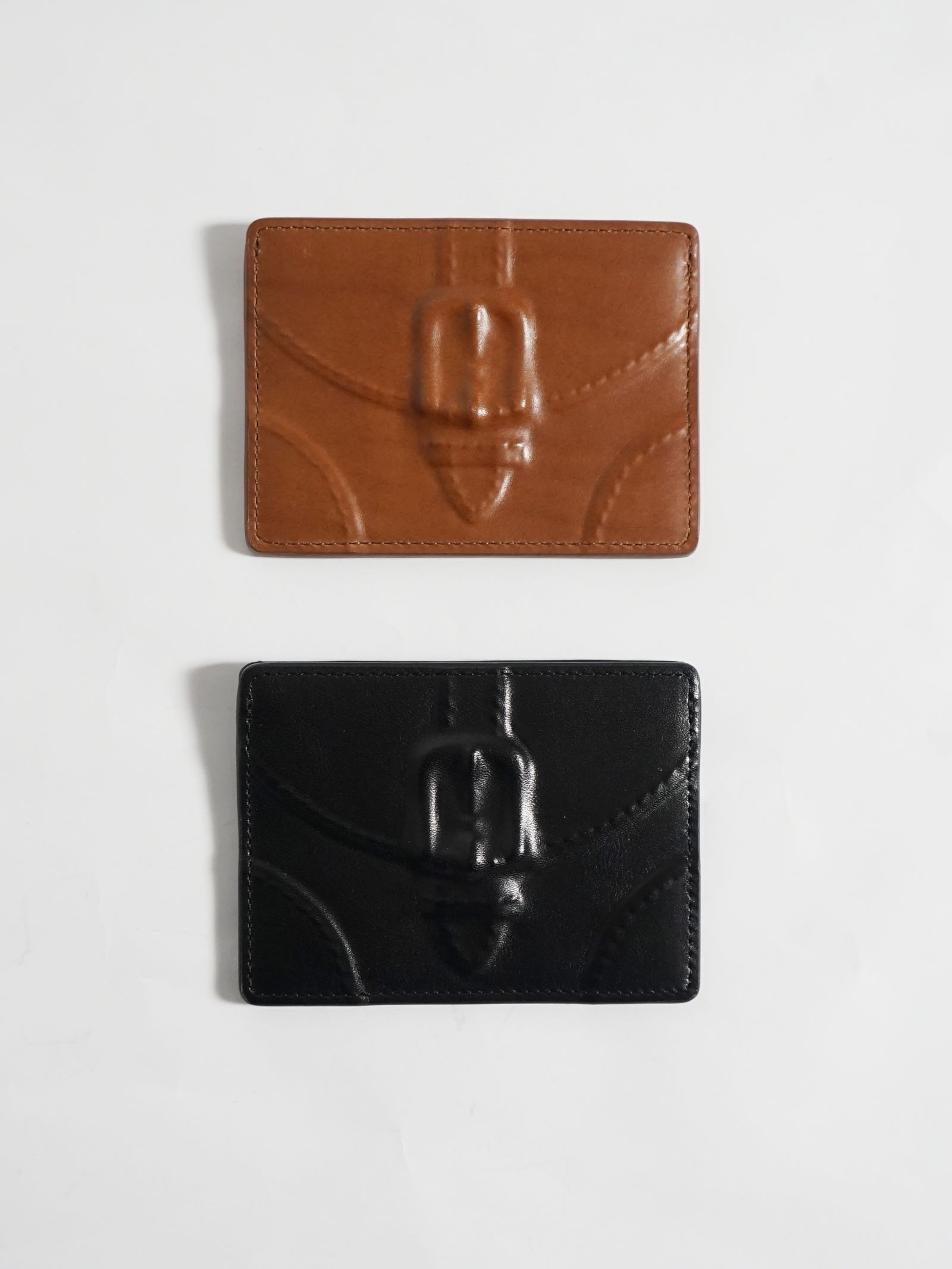 毎シーズン大反響！Maison MIHARA YASUHIROの「炙り出しレザー財布」が