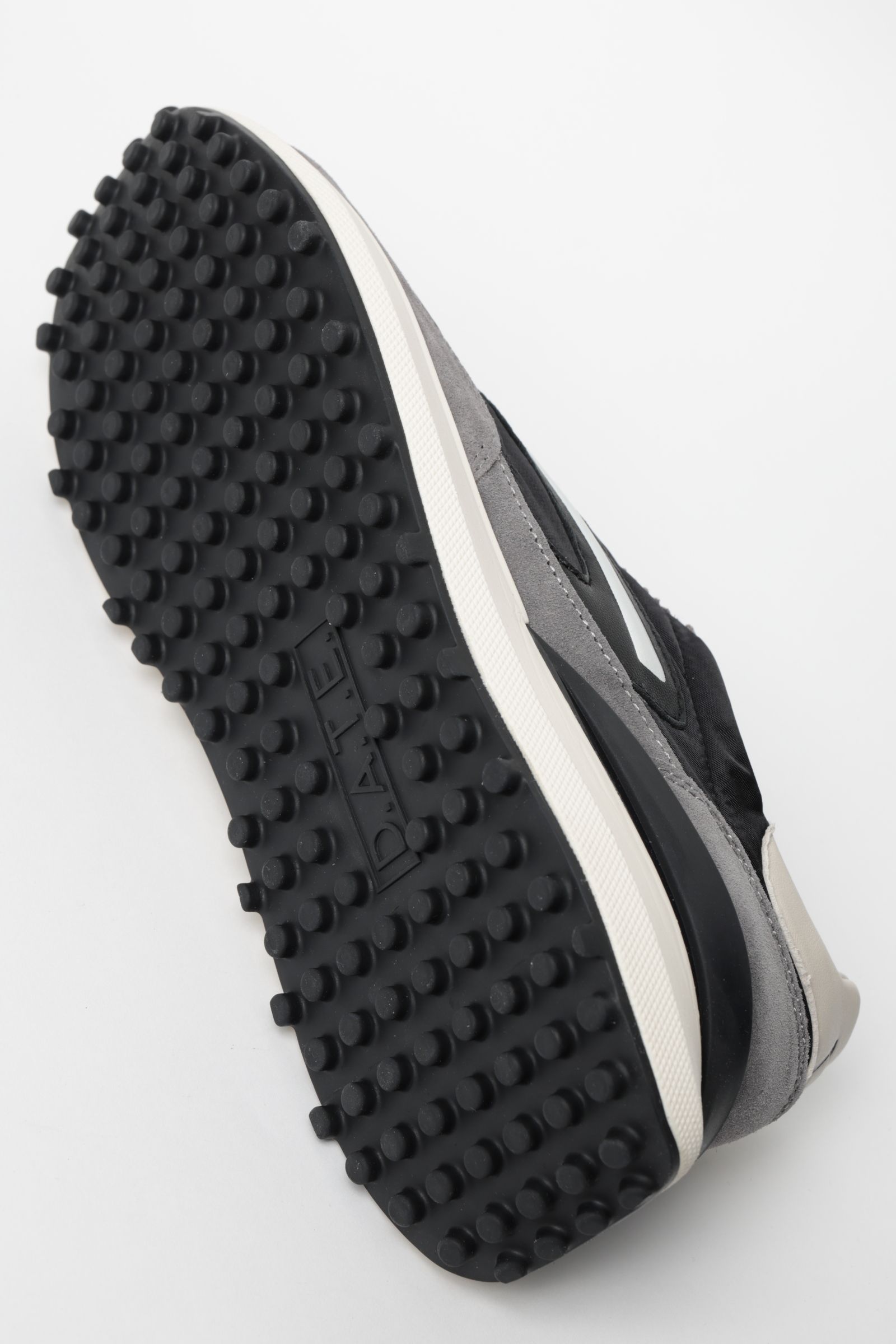 D.A.T.E. - Athleta ナイロン × スウェード ランシュータイプ