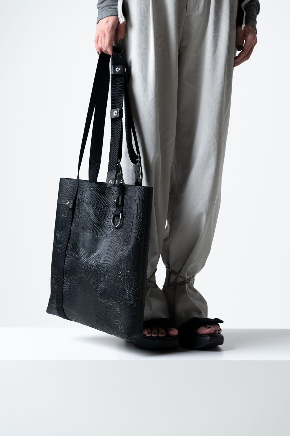 kagari yusukeレザーケース ✳︎ストラップ付き kagari yusukeレザー