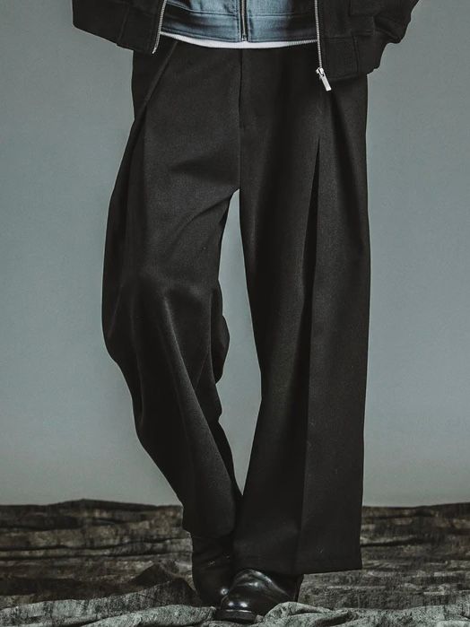 定価28,600円】muta タック ストレッチパンツ ブラック サイズM 定価