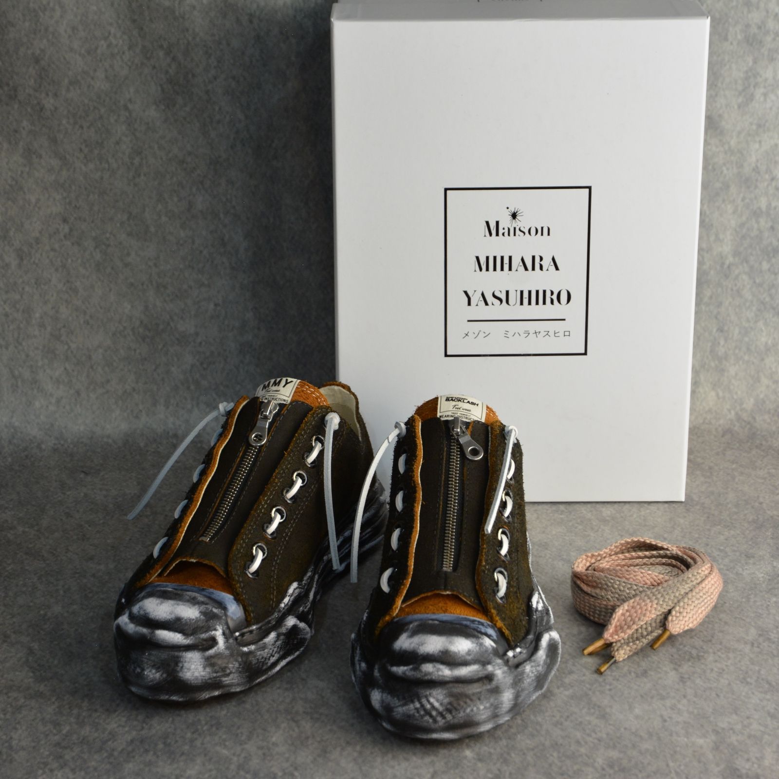 ISAMU KATAYAMA BACKLASH - × Maison MIHARA YASUHIRO ステアレザー