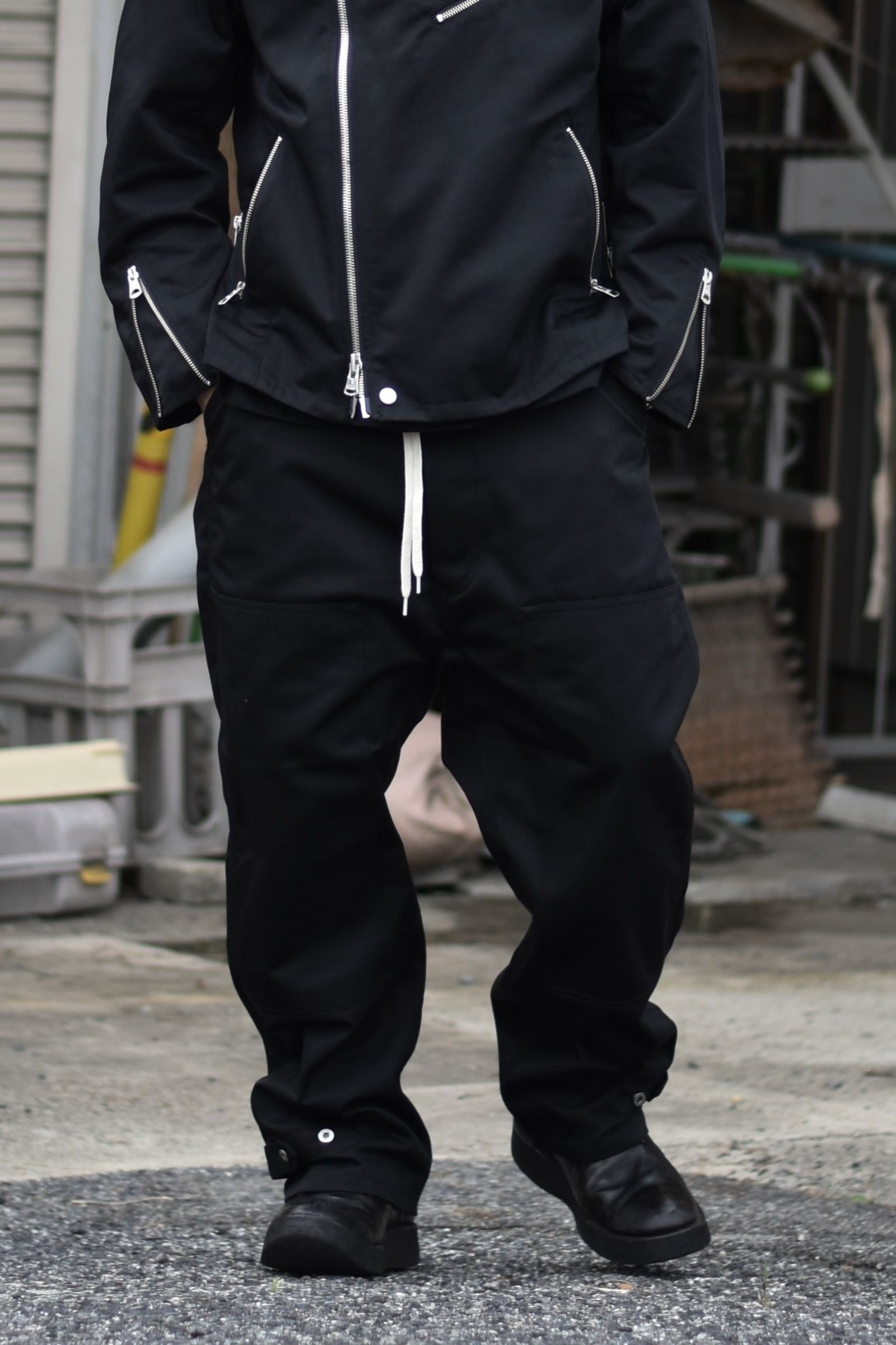 ISAMU KATAYAMA BACKLASH - ×× Dickies ライダース (BLACK) | chord