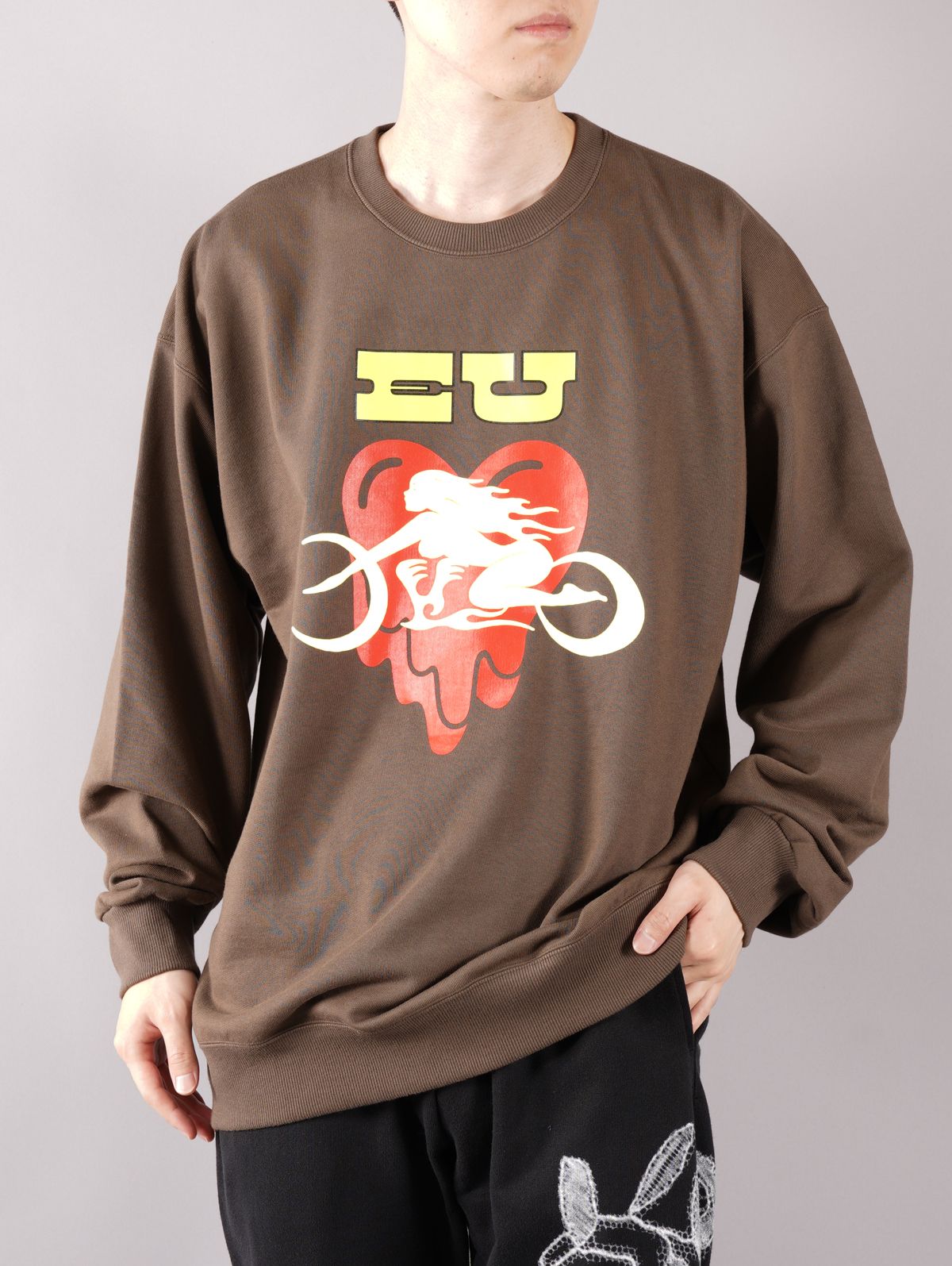 Emotionally Unavailable - 20AW | Confidence