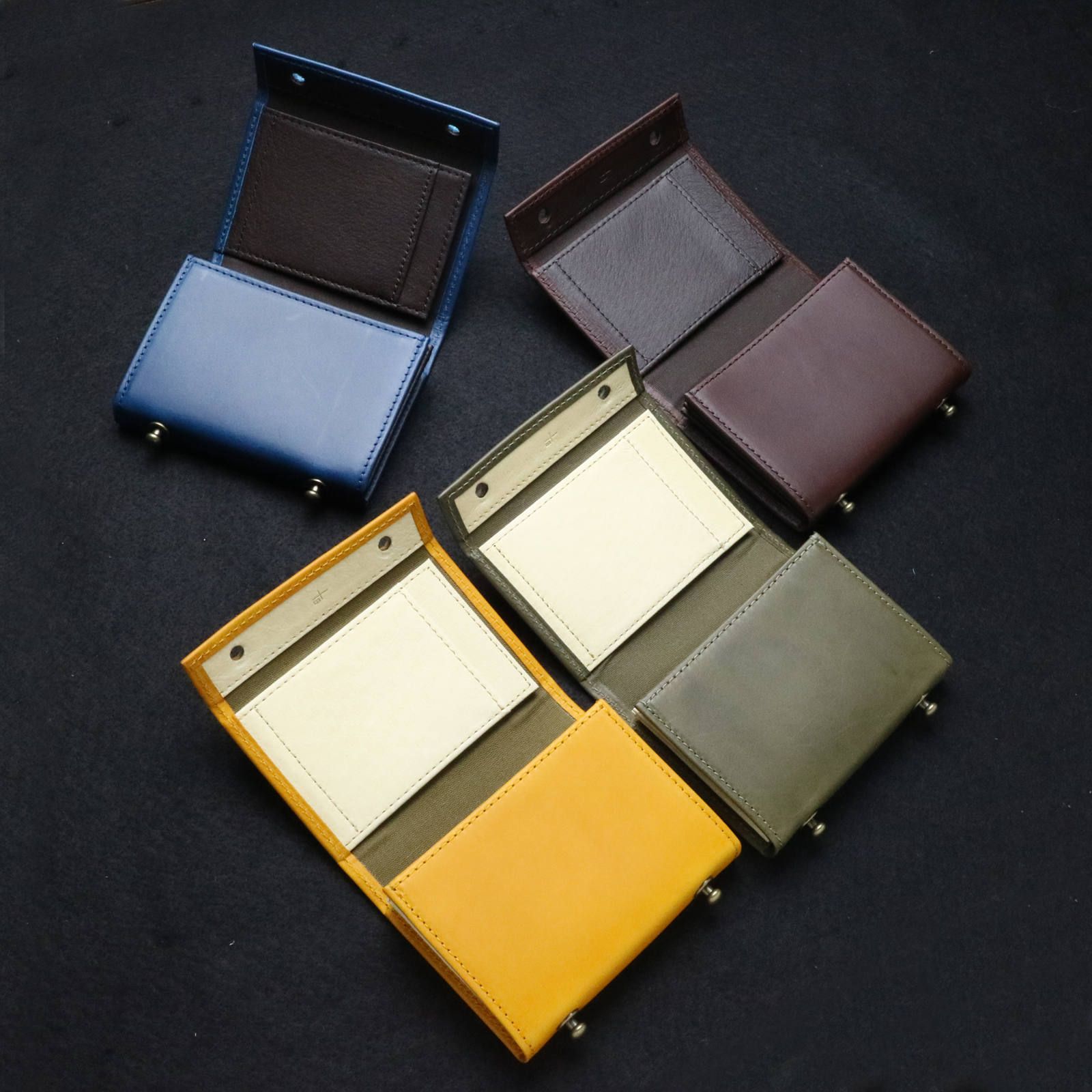 m+ - 【送料無料対象外】「millefoglie II P25」ミニ財布 コニャック