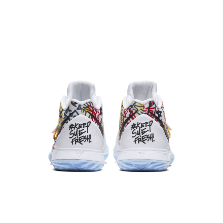 海外11月2日発売予定】ナイキ カイリー 5 