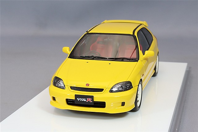 オートアート コンポジット 1/18 ホンダ シビック タイプR FK8