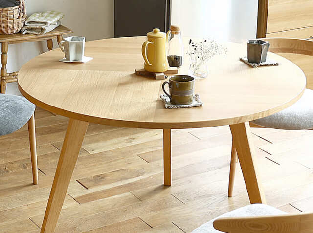 The conran shop】ナチュラルウッド円形ダイニングテーブル The conran