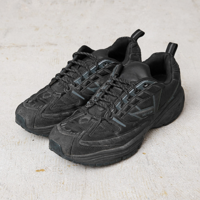 実物 USED ドイツ軍 トレーニングシューズ #4 ミリタリー