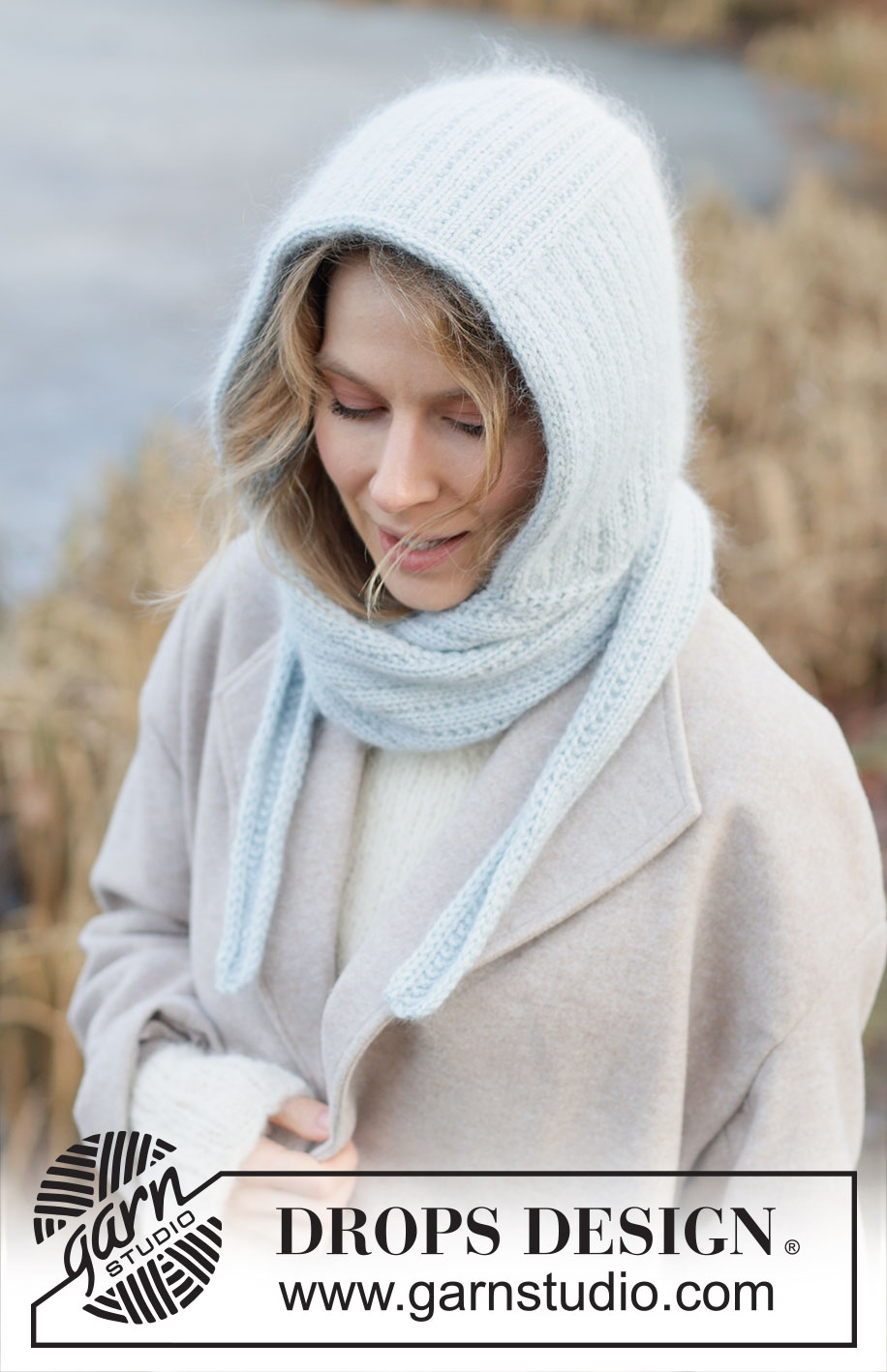 Winter Hug Hood / DROPS 253-61 - Free knitting patterns by DROPS