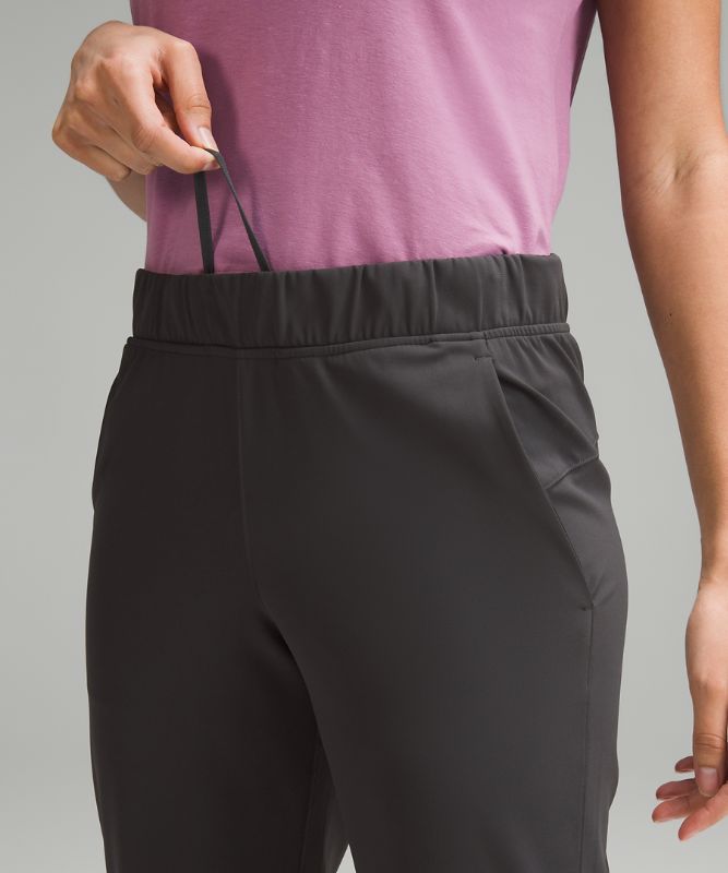 Luxtreme Slim-Fit Pull-On Mid-Rise Pants | パンツ | Lululemon JP