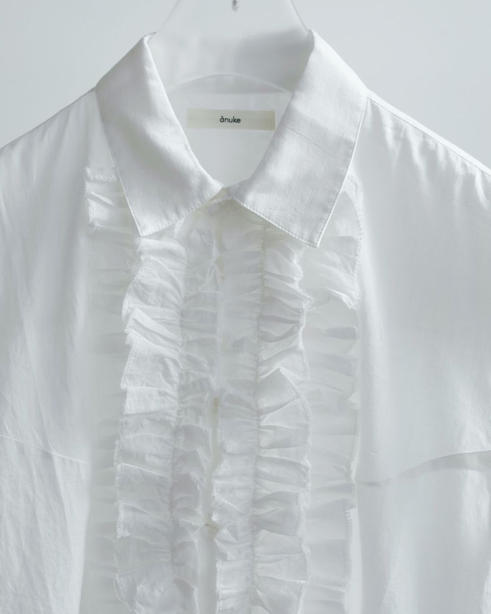 anuke フリルトップス anuke（アンヌーク） WINTER SALE50%OFF