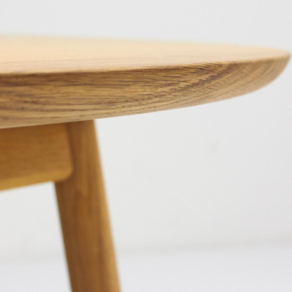 cobrina/コブリナ オーク天然木 ダイニングテーブル 幅133cm 奥行120cm