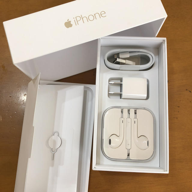 iPhone - iPhone6 64GB 箱無し 中身のみの通販 by y-y's shop｜アイ