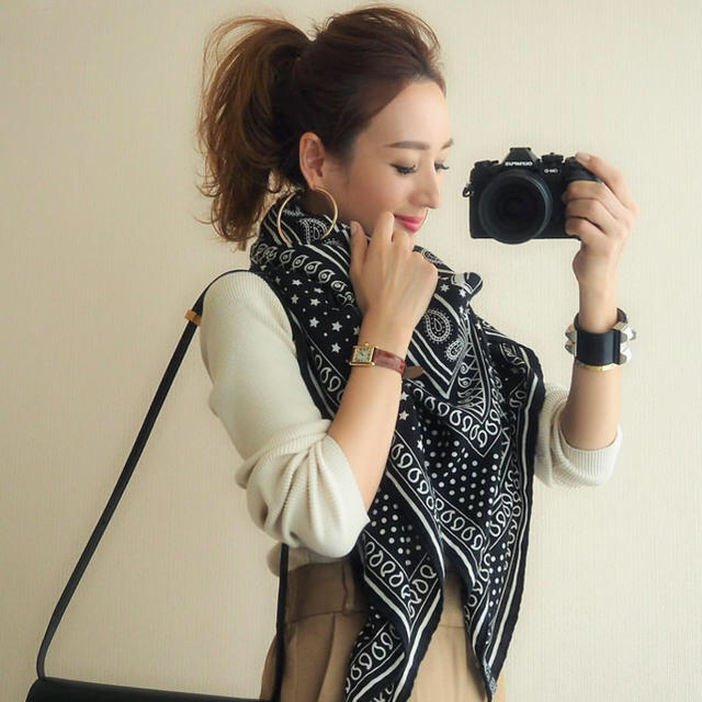 完売 エルメス バンダナ カシシル グランマネージュ エプロンドール