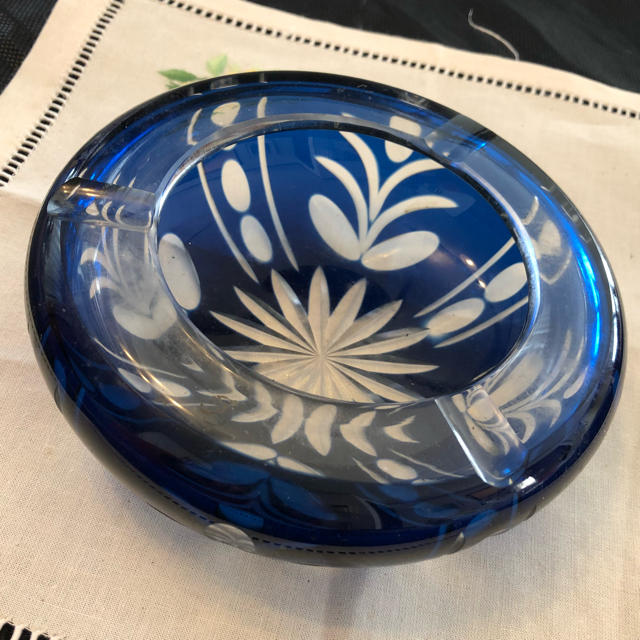 アンティーク 昭和初期 切子ガラス 灰皿 江戸切子の通販 by ミントshop