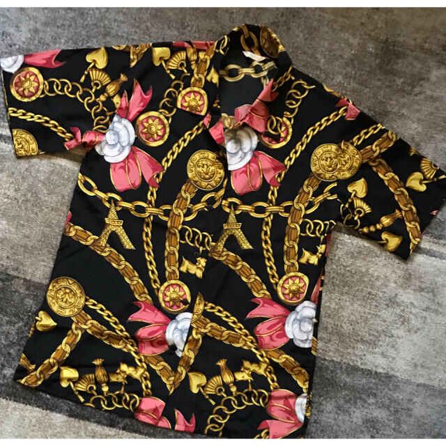 VERSACE - デザイン性抜群 ヨーロピアン柄 鎖柄 チェーン柄 レトロ