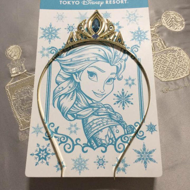 Secret Honey - 【新品未使用】エルサ戴冠式 ティアラカチューシャの