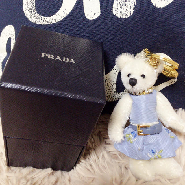 PRADA(プラダ)ベアーキーホルダー チャーム PRADA プラダ ベア