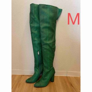 Yellow boots（ブーツ）のフリマアイテム一覧