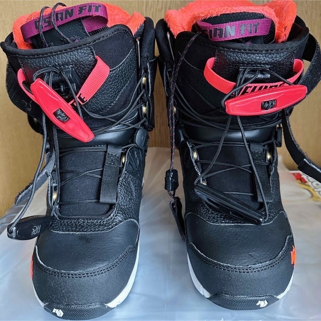 セール】 NORTHWAVE ノースウェーブ スノーボードブーツ レディースの