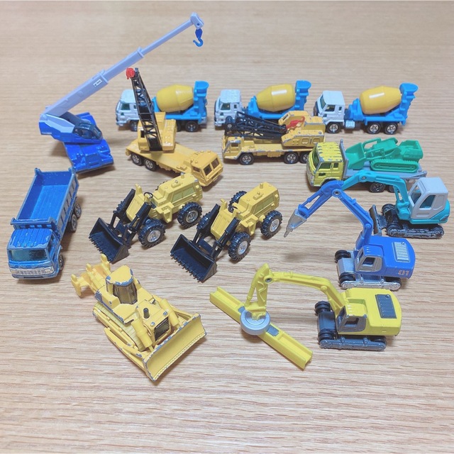 Takara Tomy - 工事現場トミカ 14台 の通販 by geometry｜タカラトミー